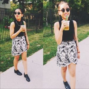 NWOT H&M Two-panel Palm tree skirt Sz 12